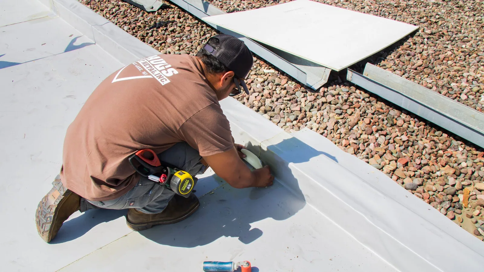 Carlisle SynTec Roofing Systems in Pasadena, TX