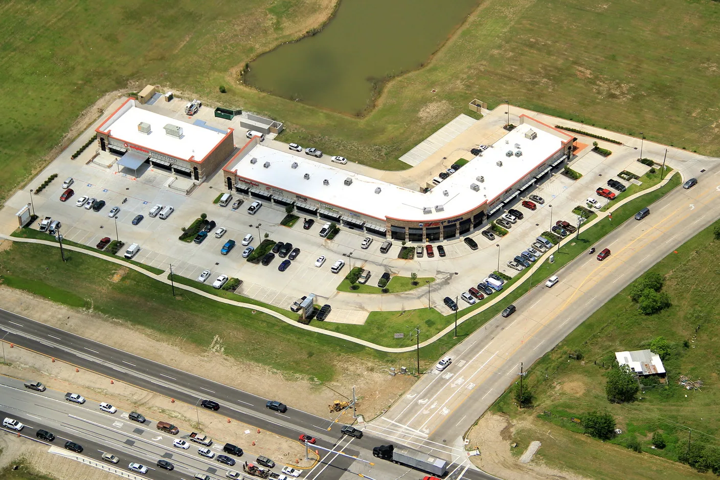 Fairmont Parkway corridor